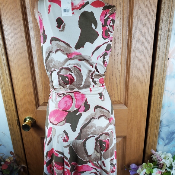 SILK Banana republic floral print mock wrap dress - Picture 7 of 9
